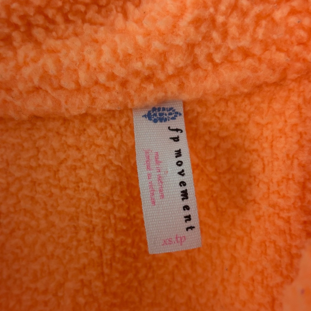 FP Movement Hit The Slopes Neon Orange Sherpa Oversized Cropped Fleece Jacket - Picture 7 of 13